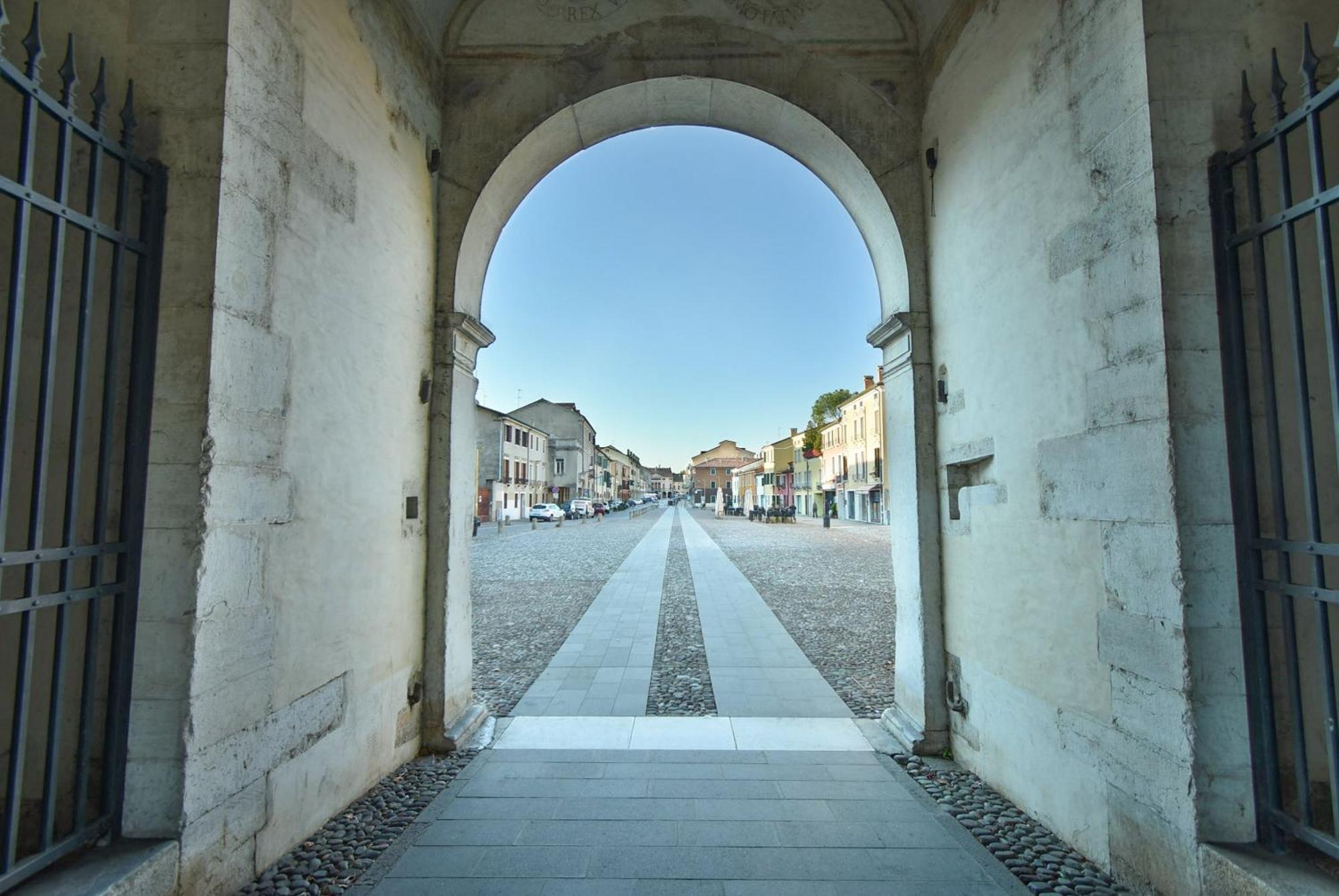 Welc-Om Portello Stylish Free Parking Padova Exterior foto